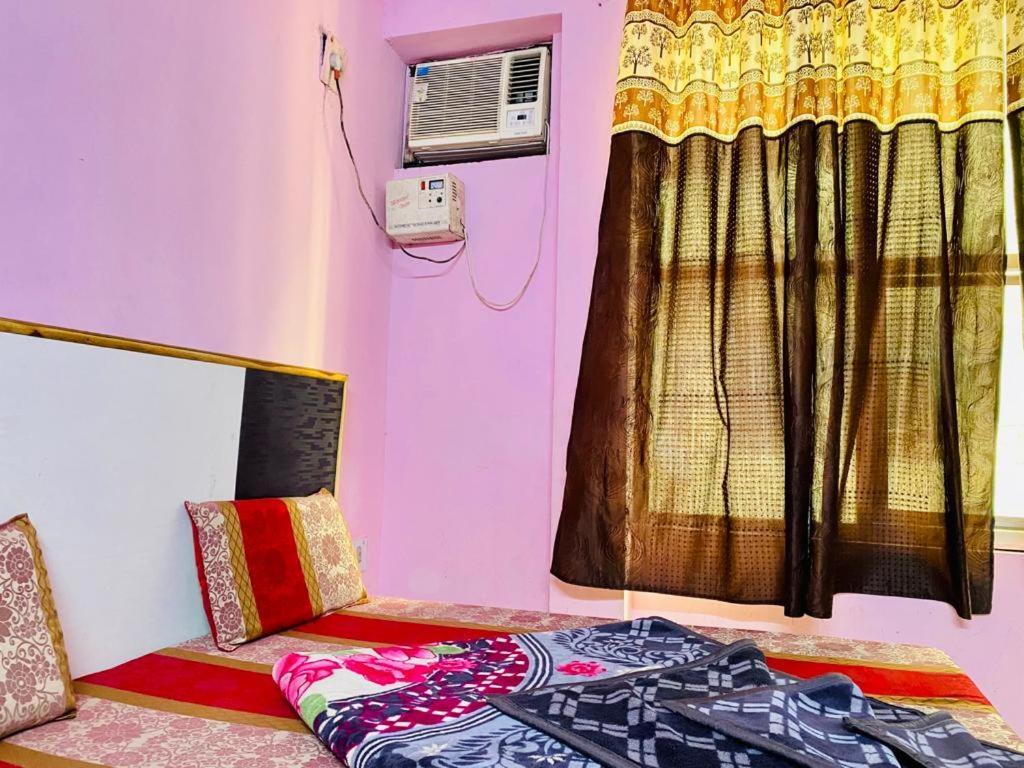 Hari Ganga Hotel -Near By Railway Station Haridwār Extérieur photo